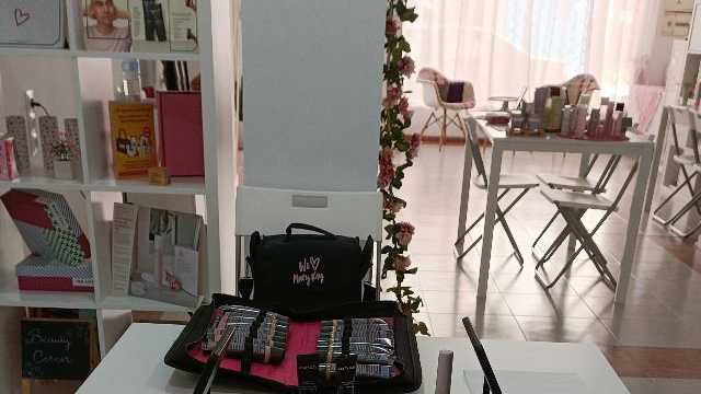 Consultora de belleza independiente