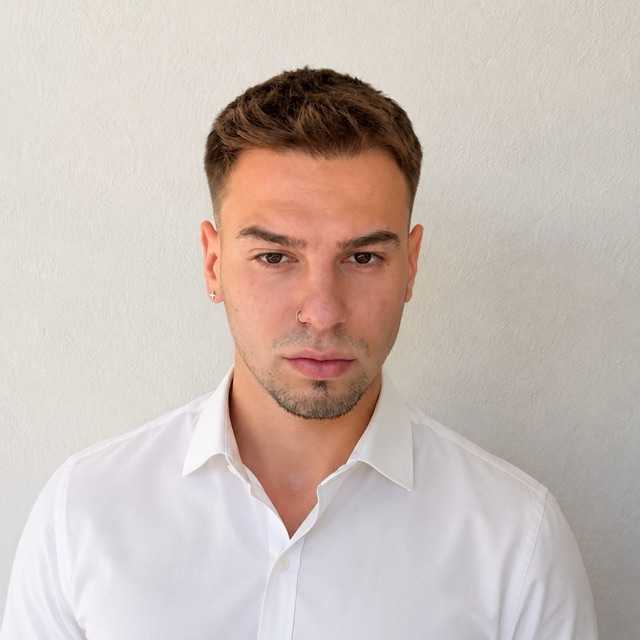 Candidate avatar