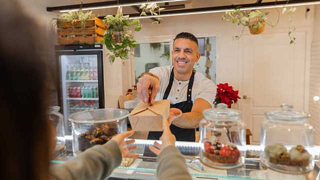 🎀 🎂 Dependienta/e de Pastelería Madrid Centro y Pozuelo