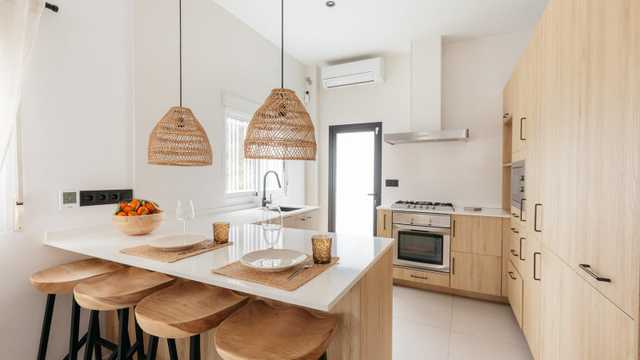 Gobernanta de Calidad y Logística en Apartamentos Turísticos