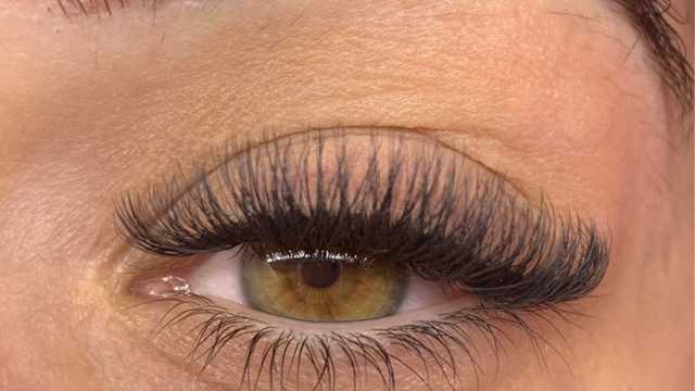 Especialista en Pestañas