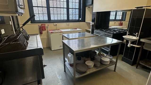 Assistant Chef