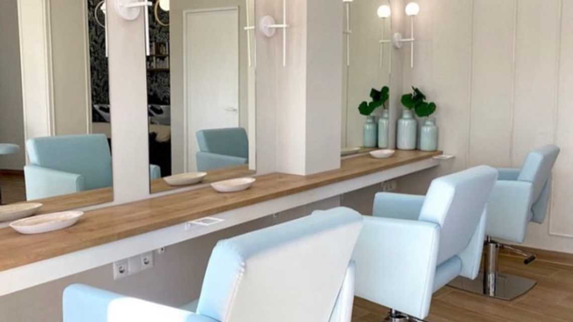 Salon De Belleza Athina Y Yaiza cover image