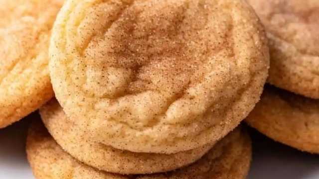 Cookie Baker