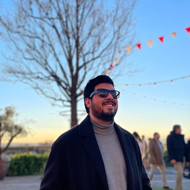 Candidate avatar