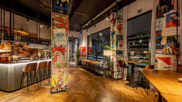 Camarero/a de Restaurante jornada parcial de 20 a 30 horas
