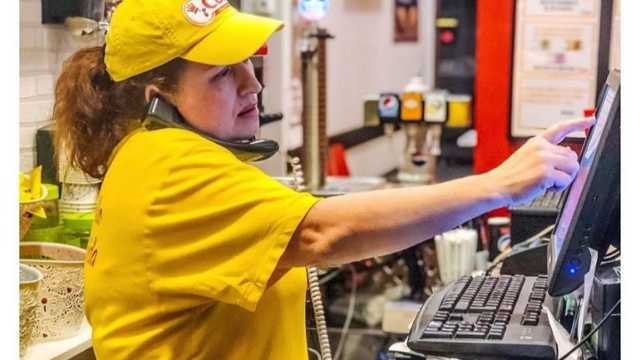 Auxiliar de Tienda-Cocina (Jornada Parcial)