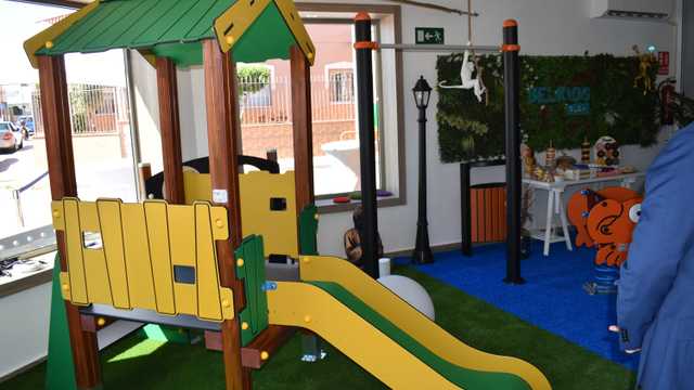 Montador de césped artificial