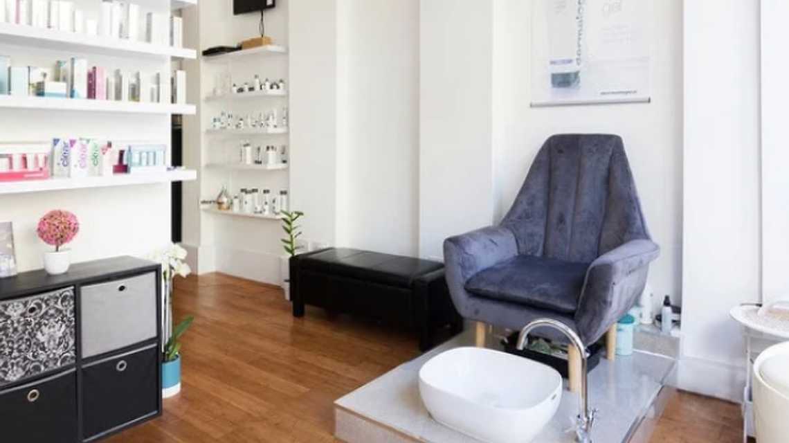 Vanity Style Beauty Salon cover image