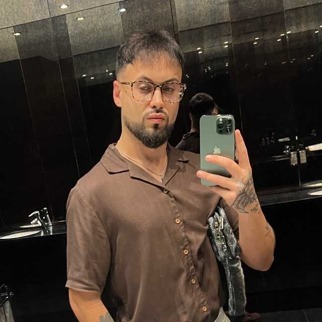 Candidate avatar