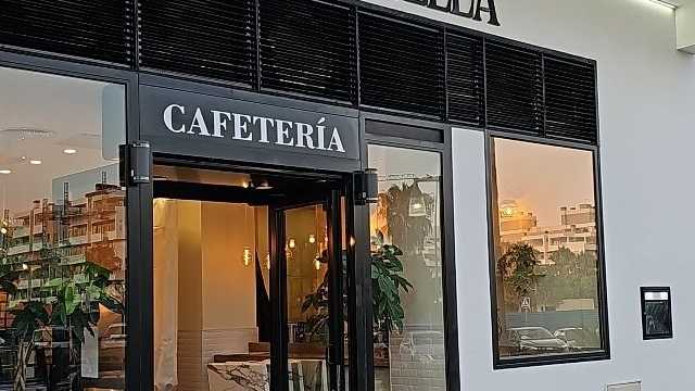 Camarero/a
