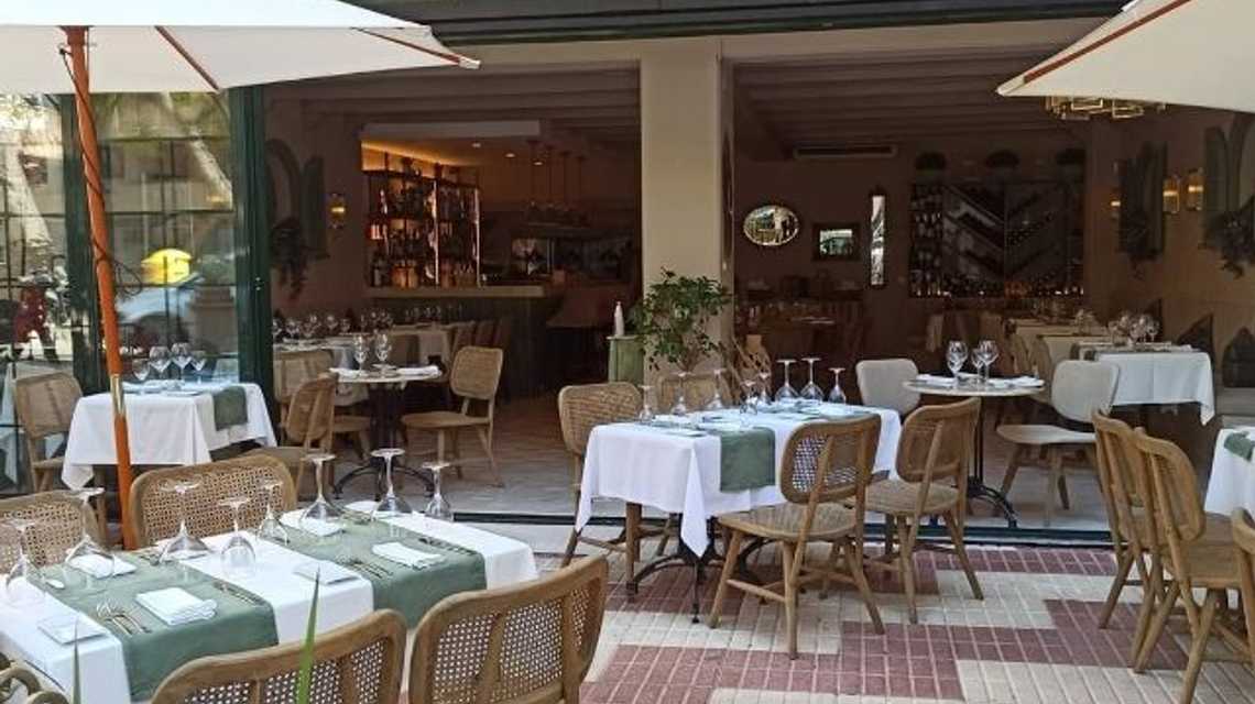 Casa tua Restaurant.  cover image