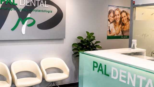 Recepcionista CLÍNICA DENTAL
