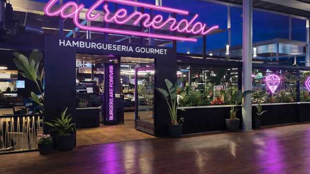 Dependiente/a – Asistente de Sala
