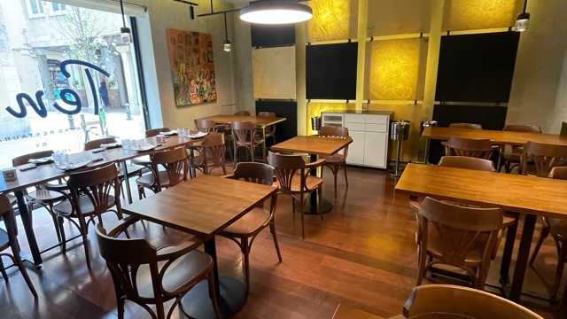 Ayudante de Camarero/a