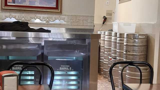 Camarero o ayudante de cocina