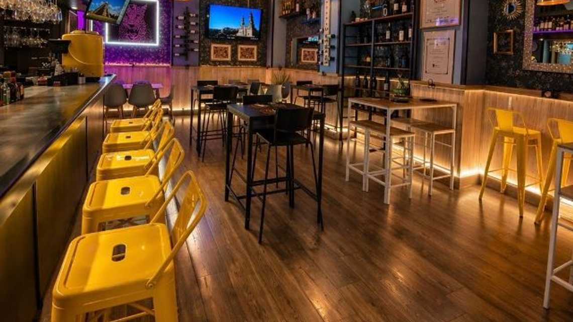 Camila Gastrobar cover image