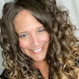 Lindsey R. avatar icon