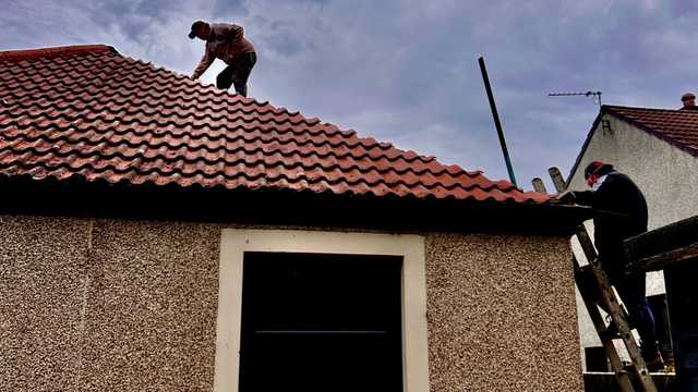 Roofer