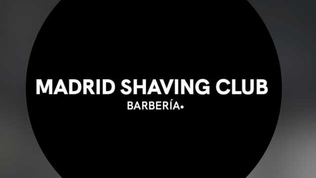 Barbero en Madrid Shaving Club (Moncloa)