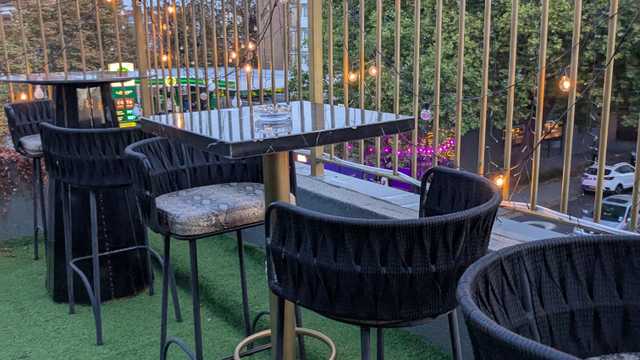 Waiter position Terrazza Rooftop Hampstead