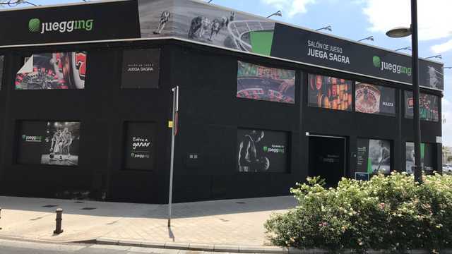 Operario de salón de juegos