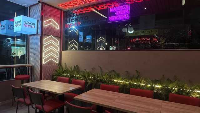 Ayudante de Camarero/a