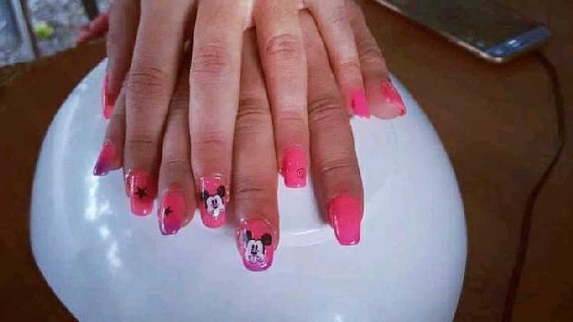 fuenails cover image