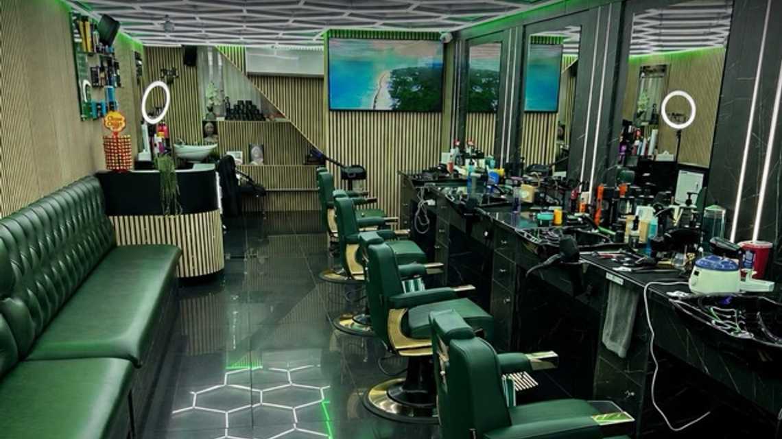 Gallant barber cover image