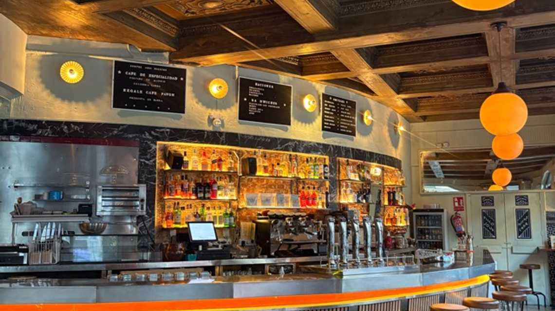 Café Pavón cover image