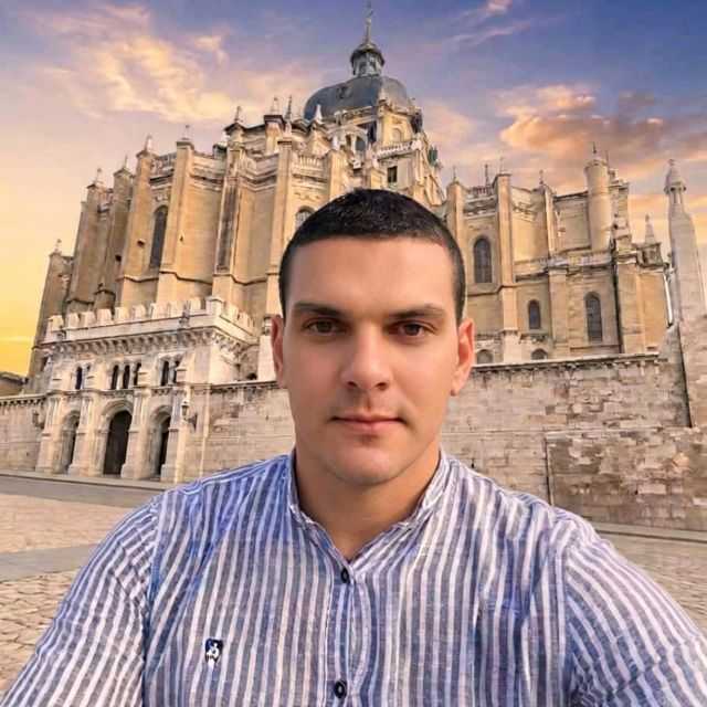 Candidate avatar