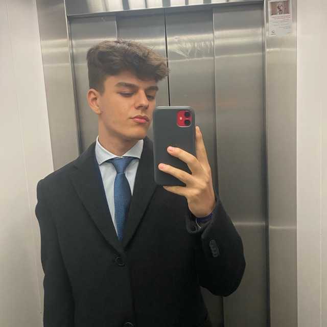 Candidate avatar