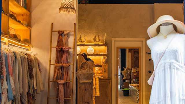 Dependienta de decoración / Concept Store