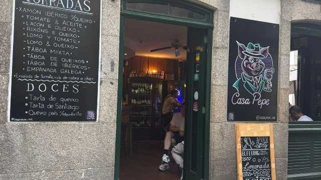 Camarero/a