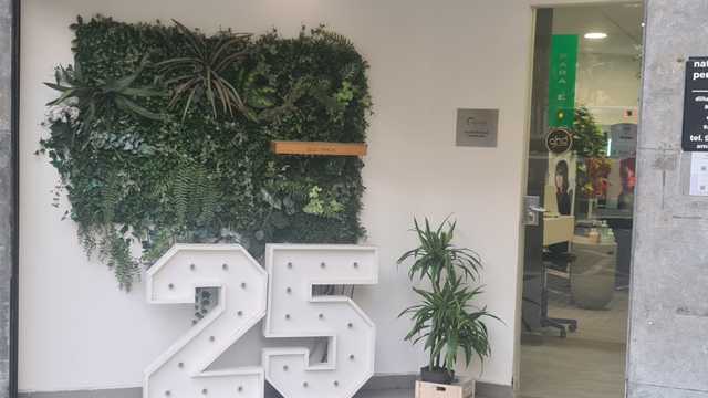 Oficial de Peluquería