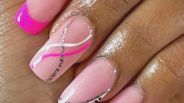 Busco manicurista y Lashista