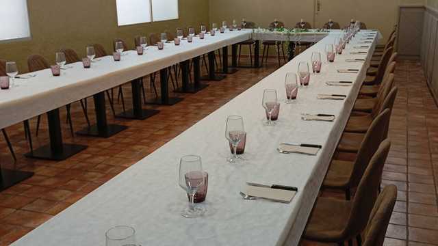 Cocinero/a y Ayudante/a de Cocina