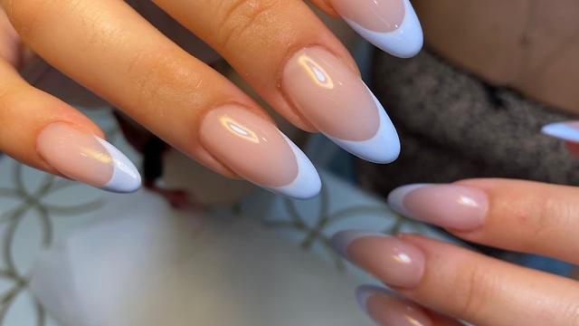 TECNICA/O MANI/PEDI 30H/1000€ + Facturacion