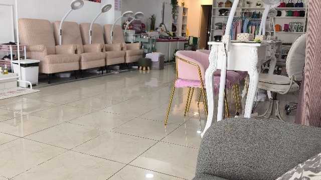 Manicurista Uñas de Gel