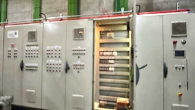 Electricista para instalaciones industrial