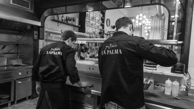 Ayudante/a de Cocinero/a