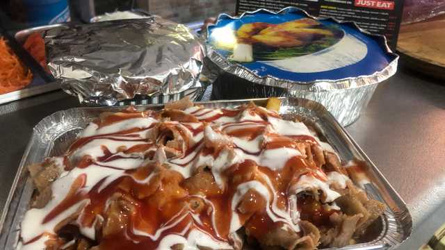 Empleado restaurante kebab