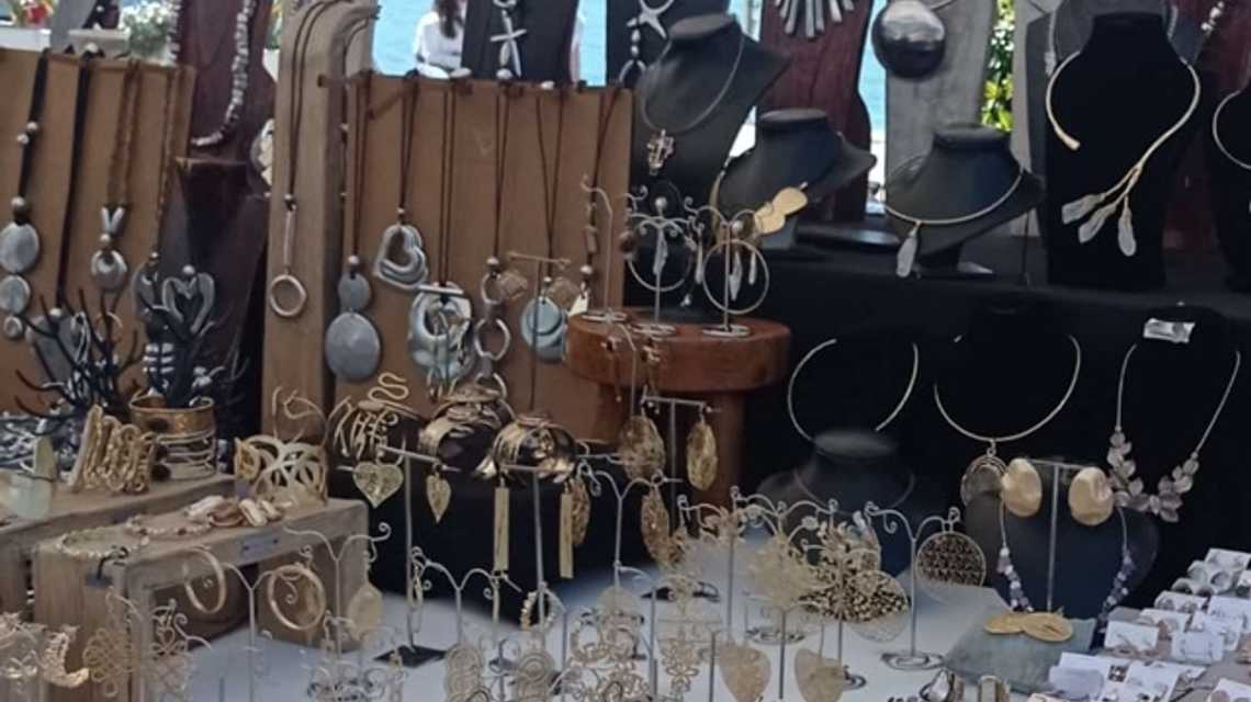 Raíz Mediterránea cover image