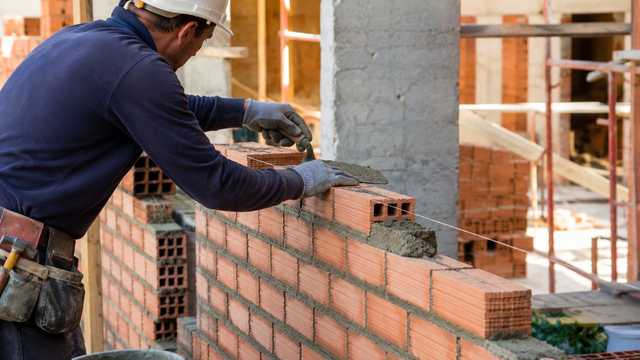 Oficial de construcción