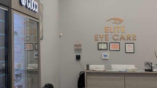 Front Desk Receptionist