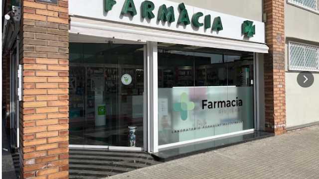 Farmacéutico adjunto
