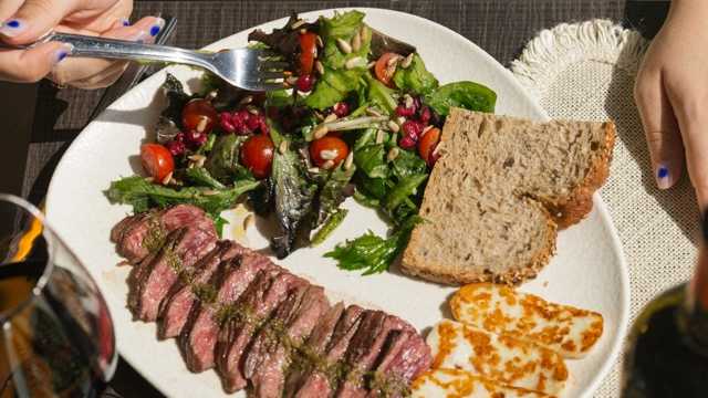 Ayudante/a de Cocina