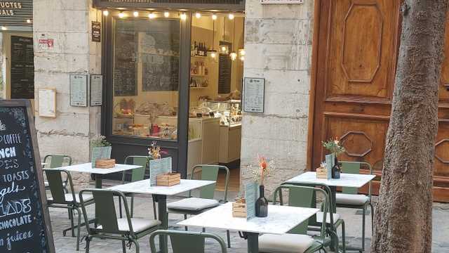 Ayudante/a de Cocinero/a