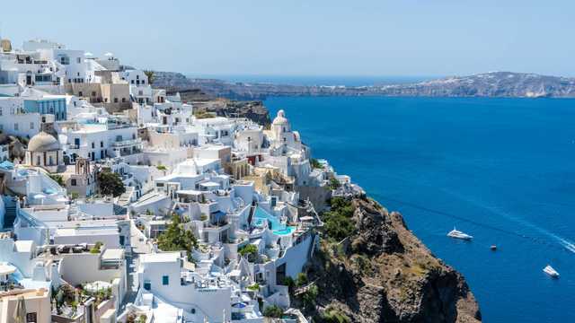 Especialista de Atención al Cliente con Español– Reubicación en Grecia