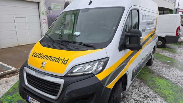 Oficial de construcción